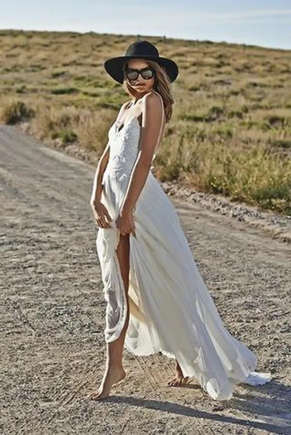 Roycebridal White Spaghetti Straps Open Back Lace Beach Wedding Dresses, MW212