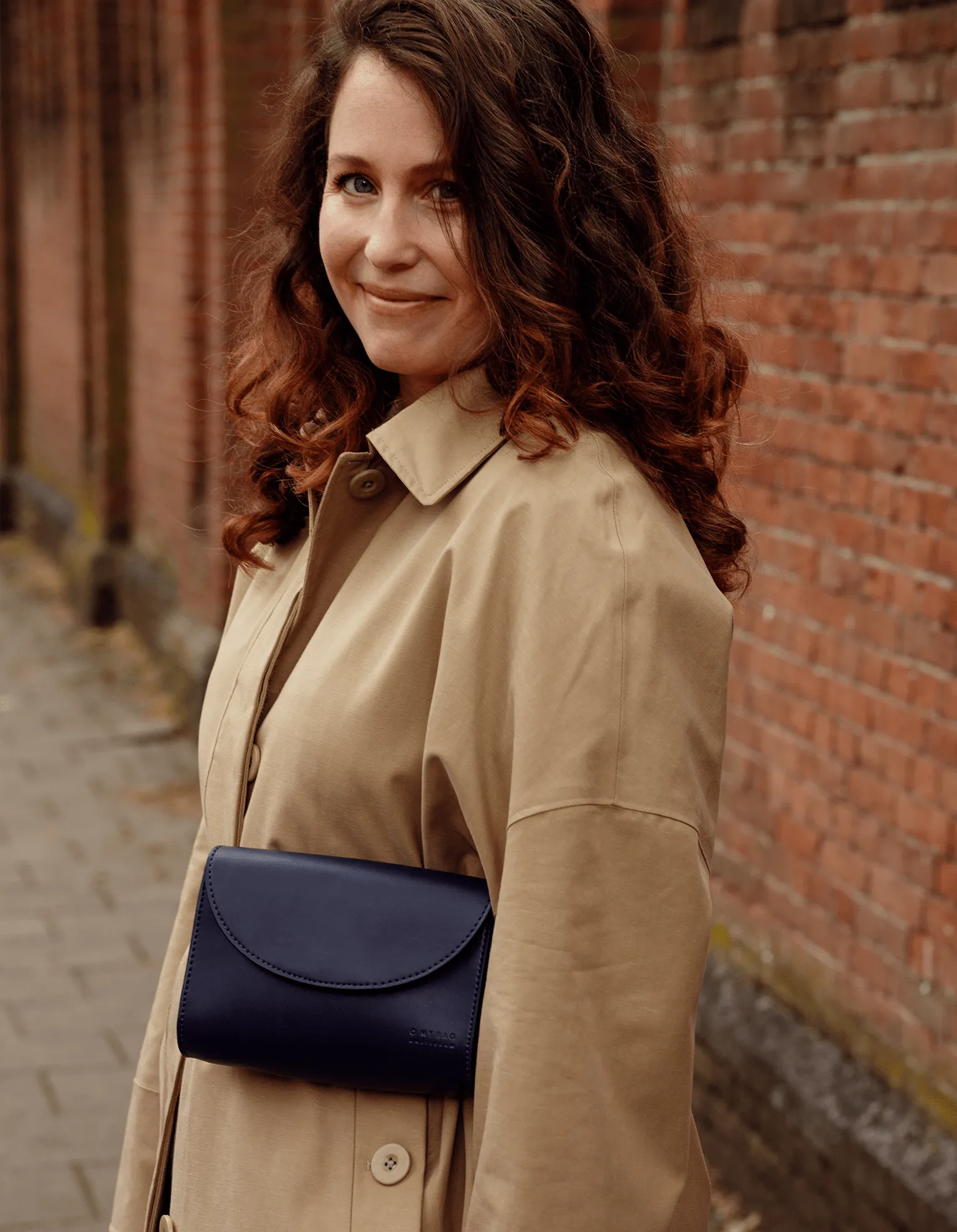 Sanne Apple Leather Vegan Belt Bag | Navy