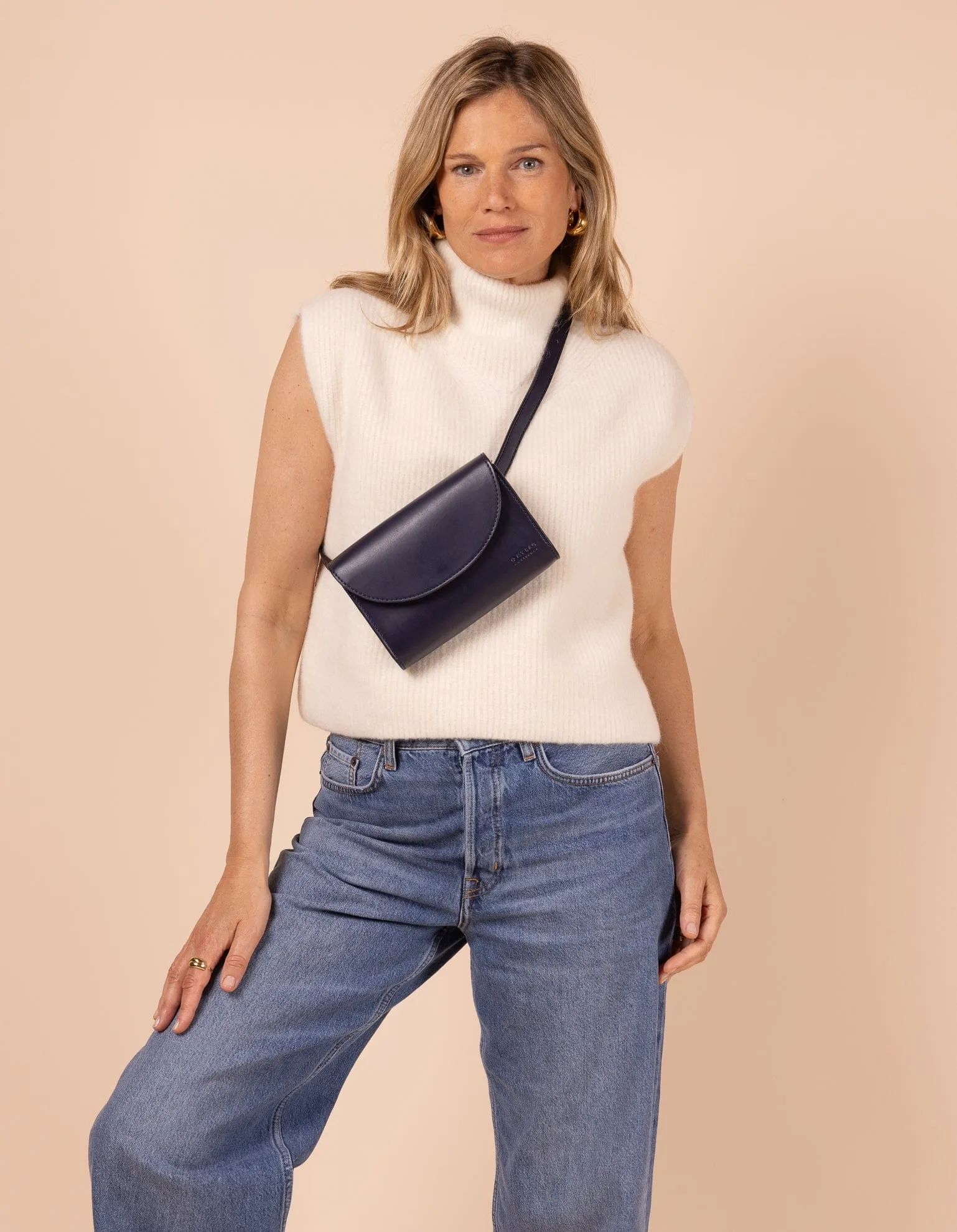 Sanne Apple Leather Vegan Belt Bag | Navy
