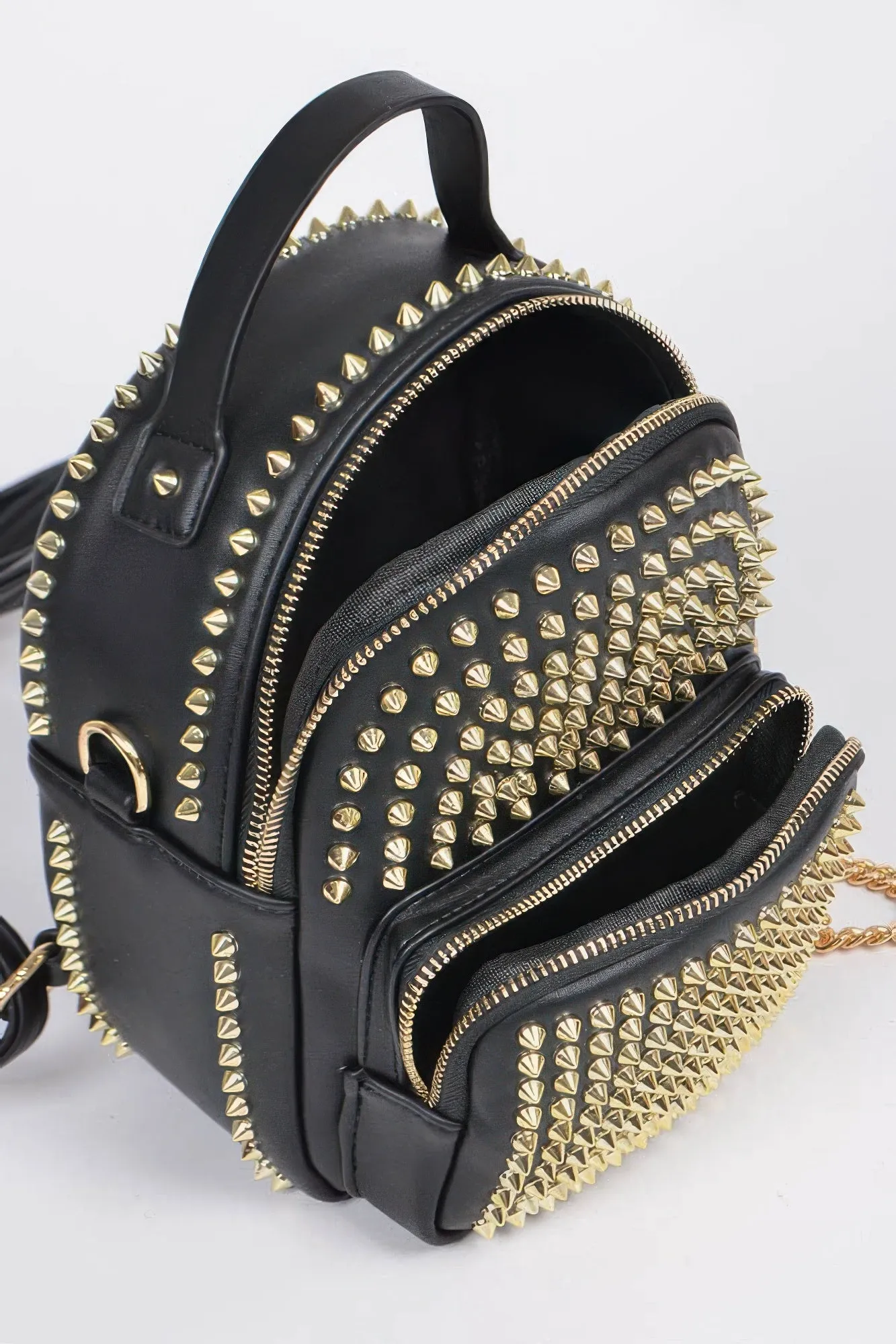 Studded Backpack With Chain Zippier