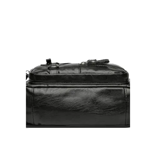 Stylish Multi-Pocket PU Leather Crossbody Bag for Everyday Chic