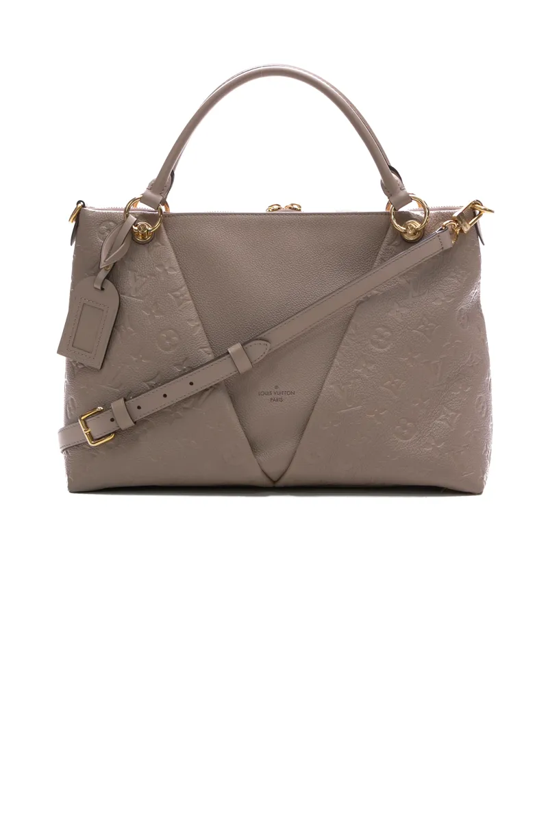 V MM Tote Bag