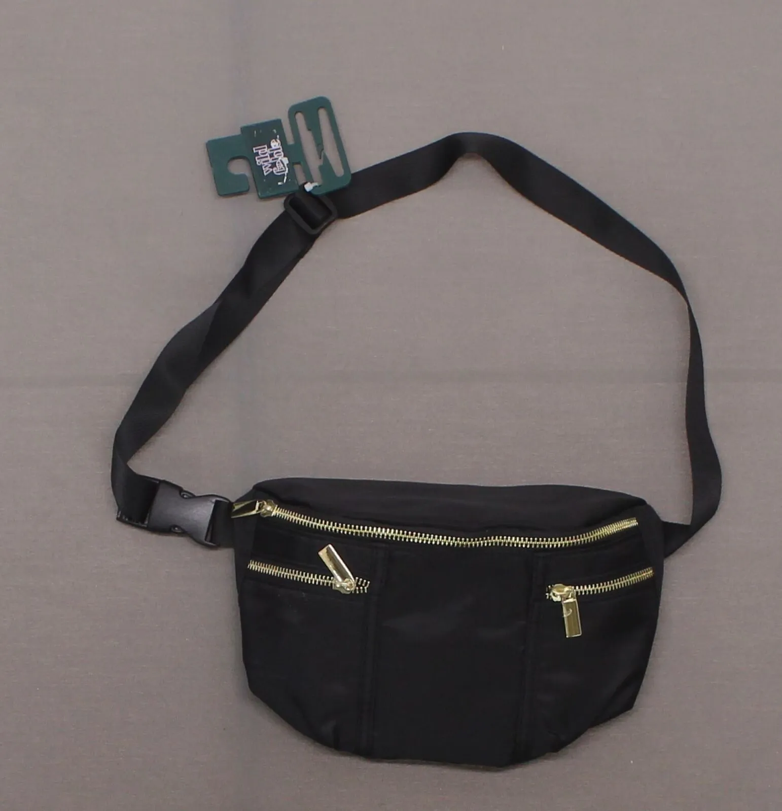 Wild Fable Women's Nylon Fanny Pack
